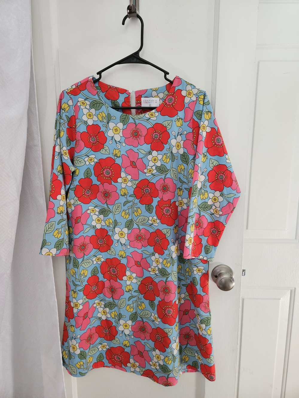Women’s Floral Shift Dress in Blue with Red & Pink Blooms